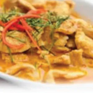 Panang Curry at Pin Toh Asian